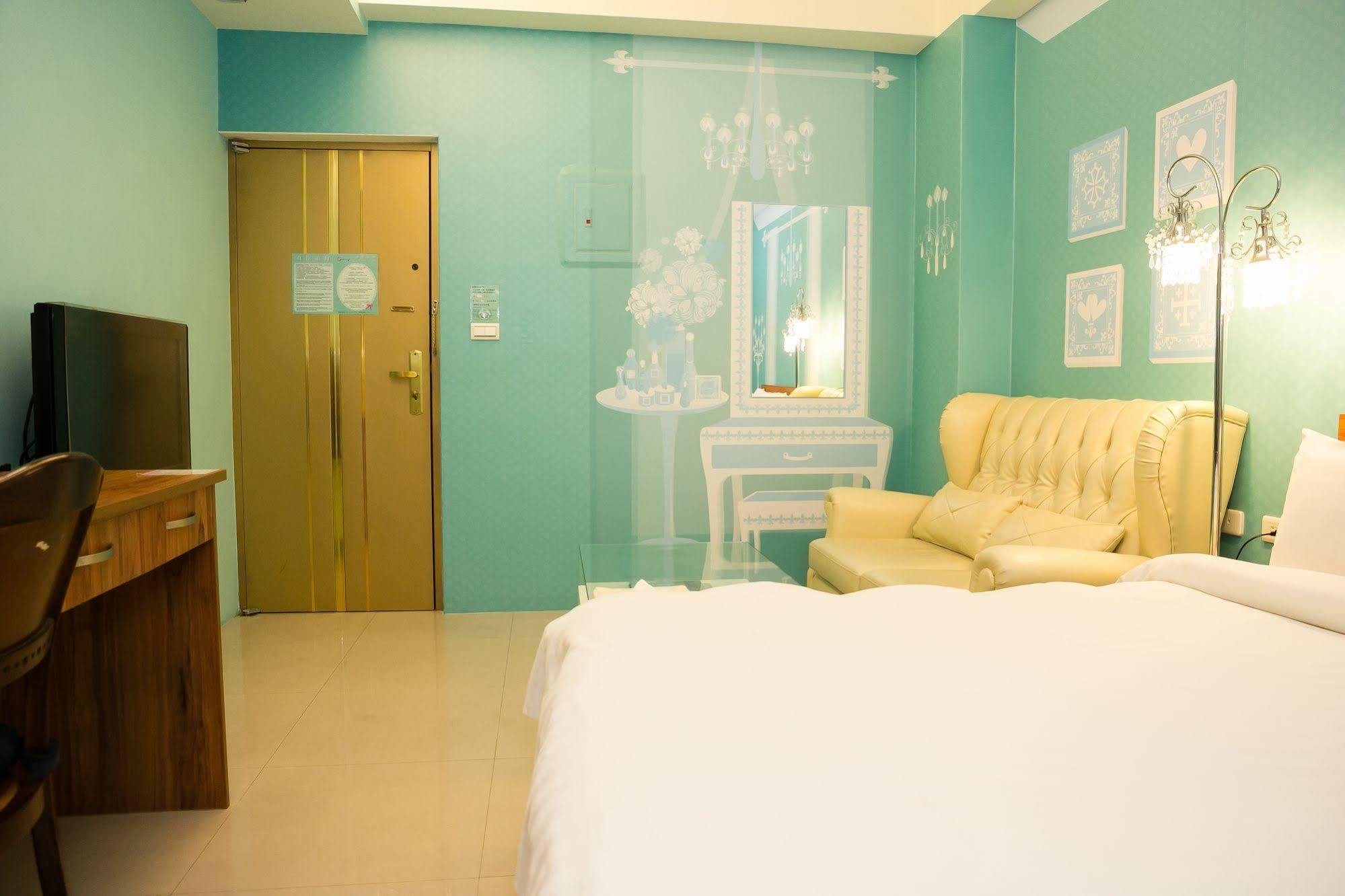 Mei Hsiao Yuen Hostel Taizhong Zewnętrze zdjęcie